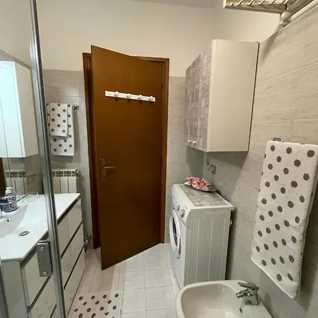 Accademia Family アパート *