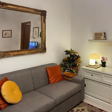 Accademia Family Apartmán *